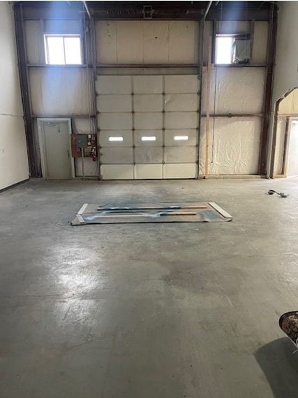 92 Industrial Dr, Mashpee, MA for lease - Interior Photo - Image 3 of 3