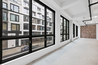 107 N 1st St, Brooklyn, NY for lease Interior Photo- Image 2 of 9