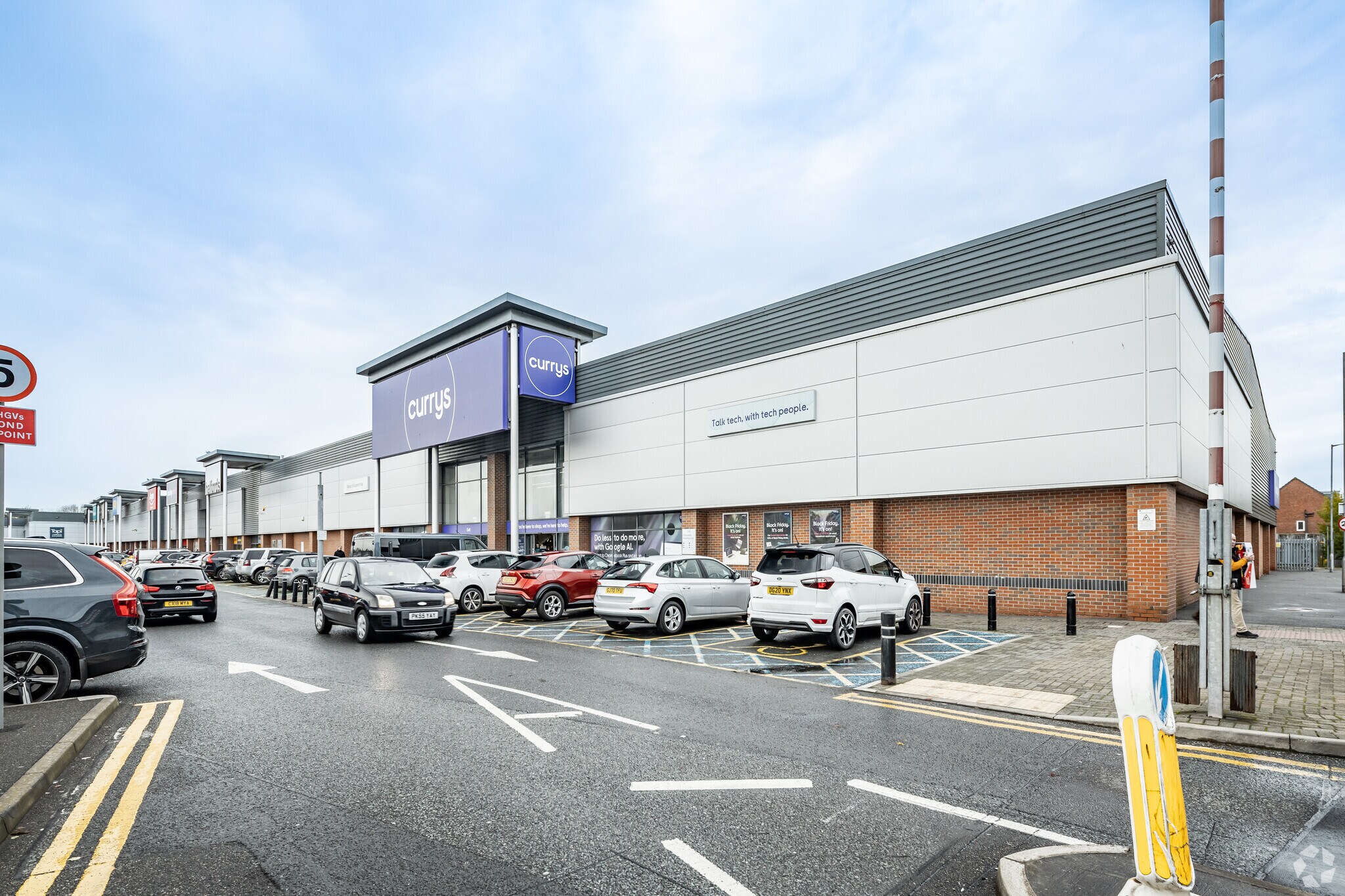 New Chester Rd, Wirral for lease Primary Photo- Image 1 of 9