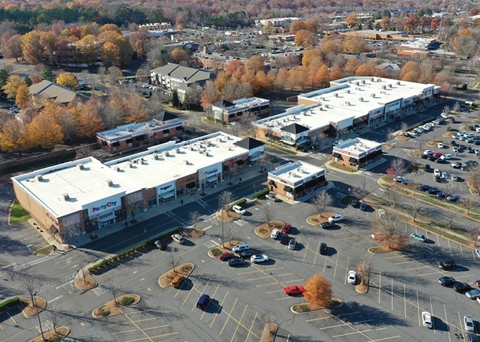 1916-1930 Sardis Rd N, Charlotte, NC for lease - Building Photo - Image 3 of 24