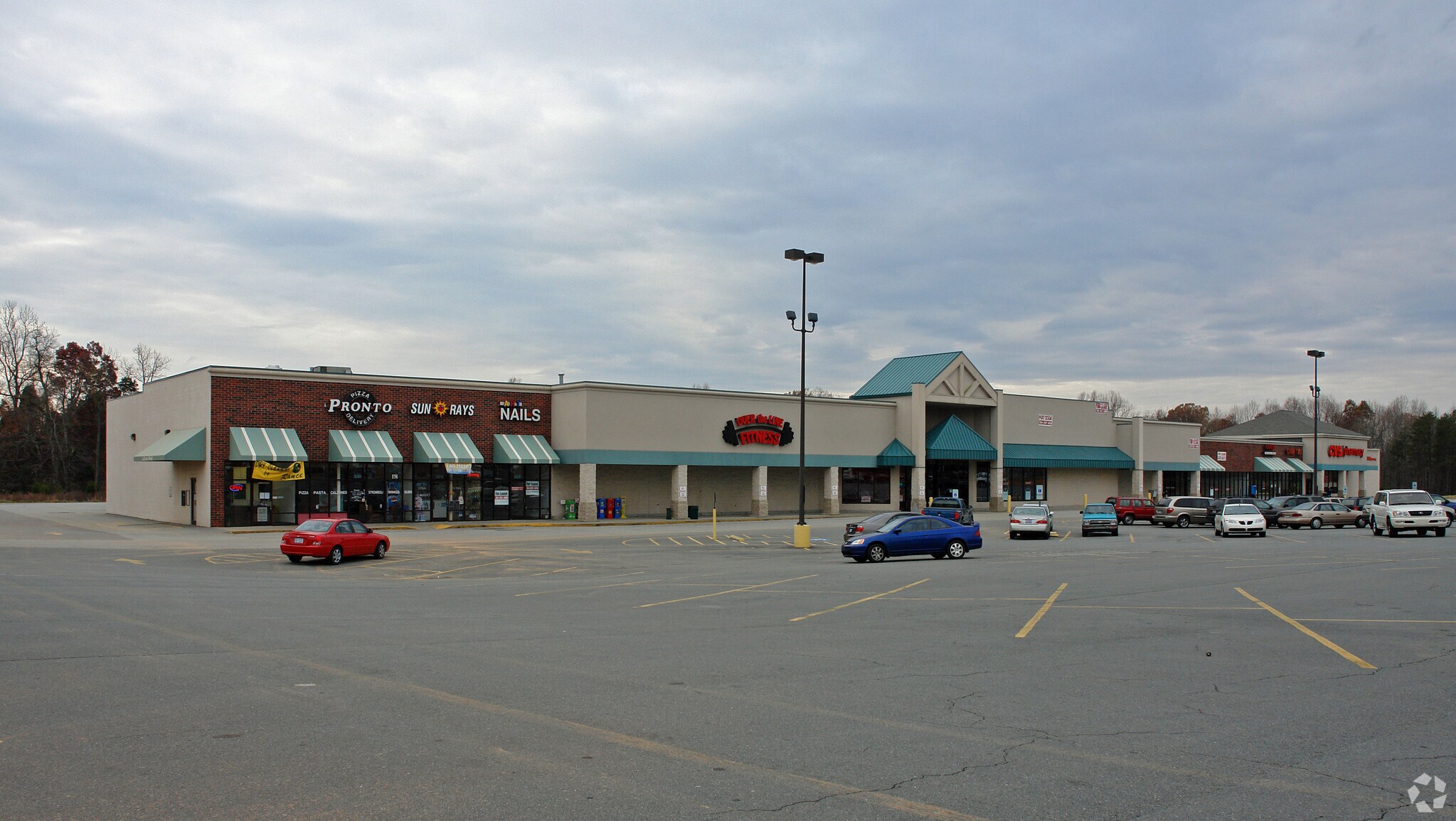 189 Hickory Tree Rd, WinstonSalem, NC 27107 Midway Commons