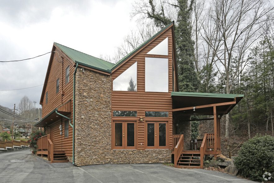 333 Ski Mountain Rd, Gatlinburg, TN for sale - Primary Photo - Image 1 of 1