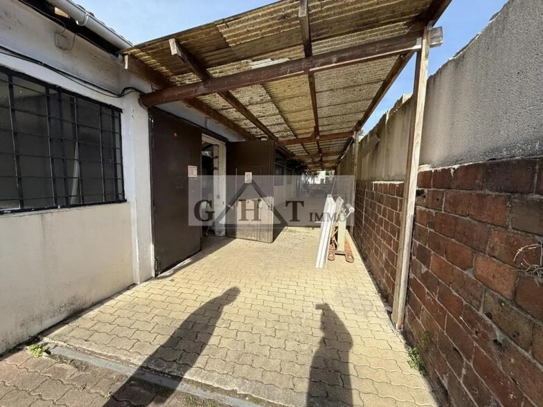 Industrial in Noisy-le-Sec for sale - Building Photo - Image 3 of 13