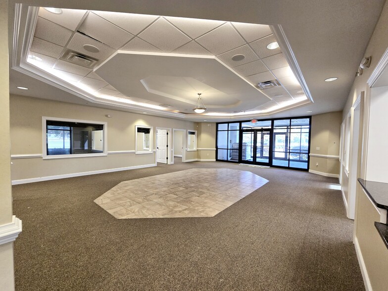 701 Mutual Ct, Raleigh, NC for sale - Building Photo - Image 3 of 47