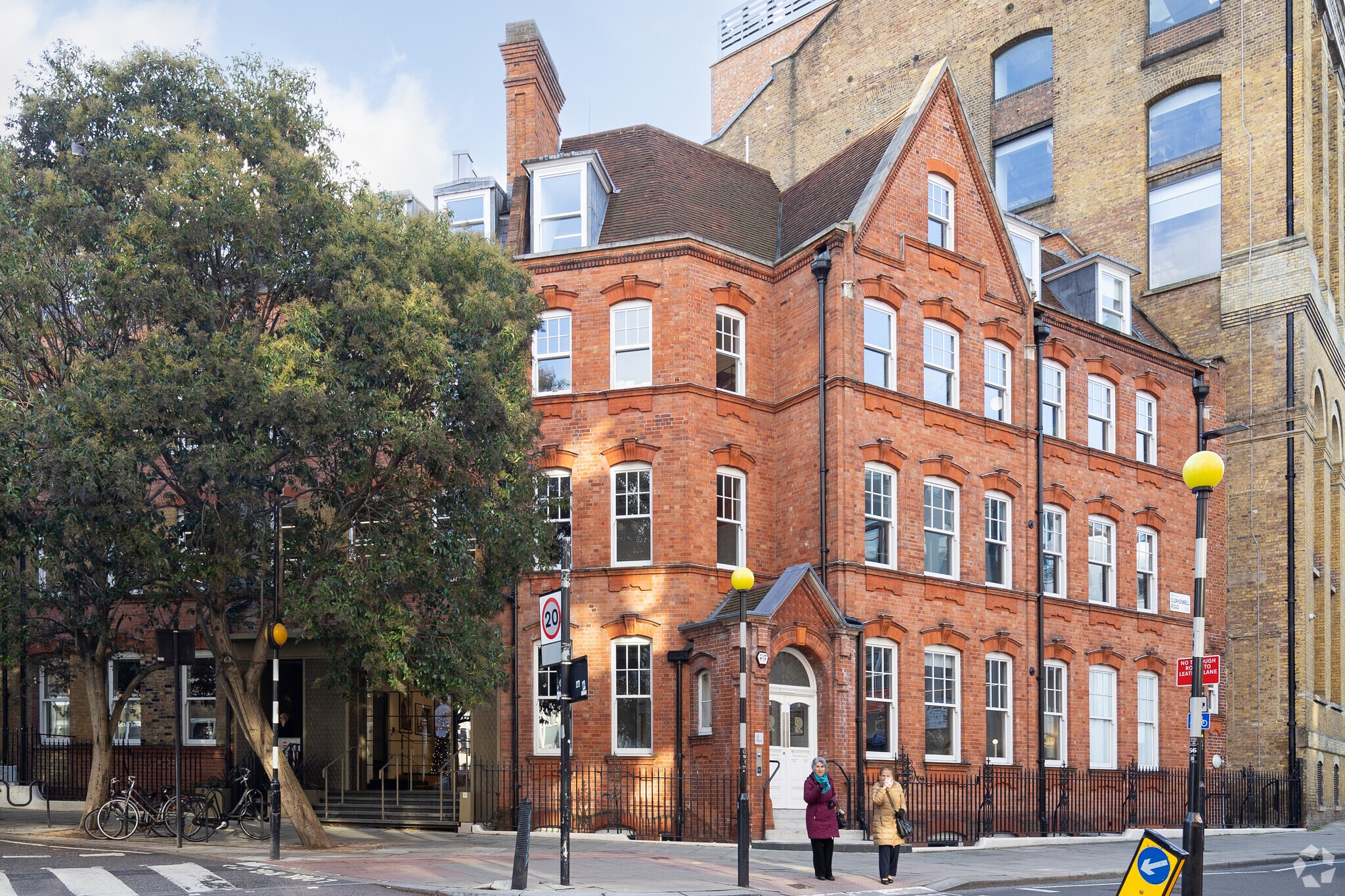 83 Clerkenwell Rd, London for sale Primary Photo- Image 1 of 1