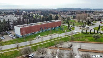Avignon, VAU - Aerial map view