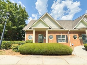 4485 Tench Rd, Suwanee, GA for lease Building Photo- Image 2 of 11