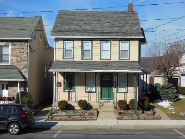 1422 Main St, Hellertown, PA for sale Primary Photo- Image 1 of 1