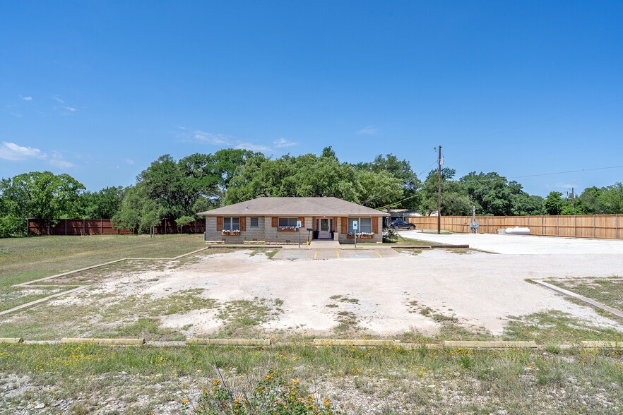 1353 Main St, Liberty Hill, TX for sale - Building Photo - Image 1 of 38