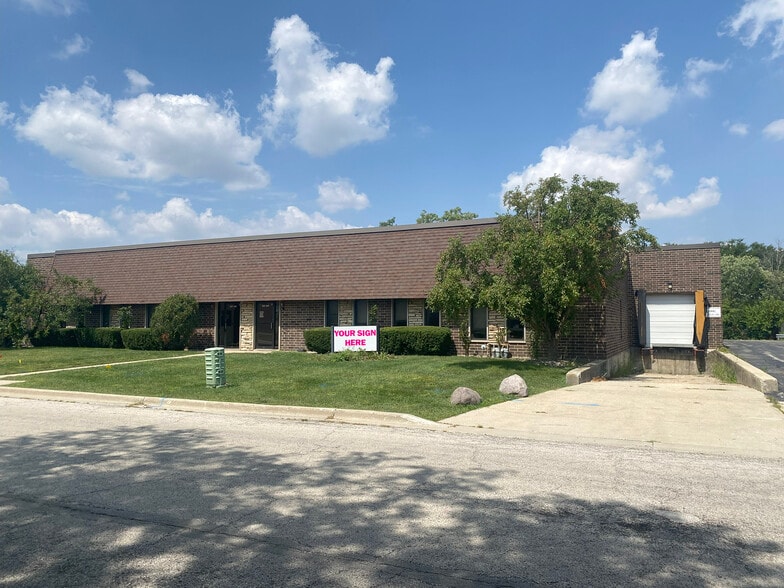 201-207 William St, Bensenville, IL for lease - Building Photo - Image 1 of 14