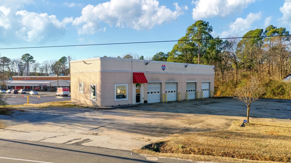 811 W Constance Rd, Suffolk, VA for sale - Building Photo - Image 2 of 26