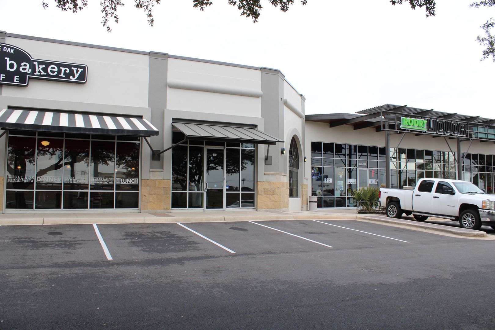 18700-18740 Stone Oak Pky, San Antonio, TX for lease Building Photo- Image 1 of 5