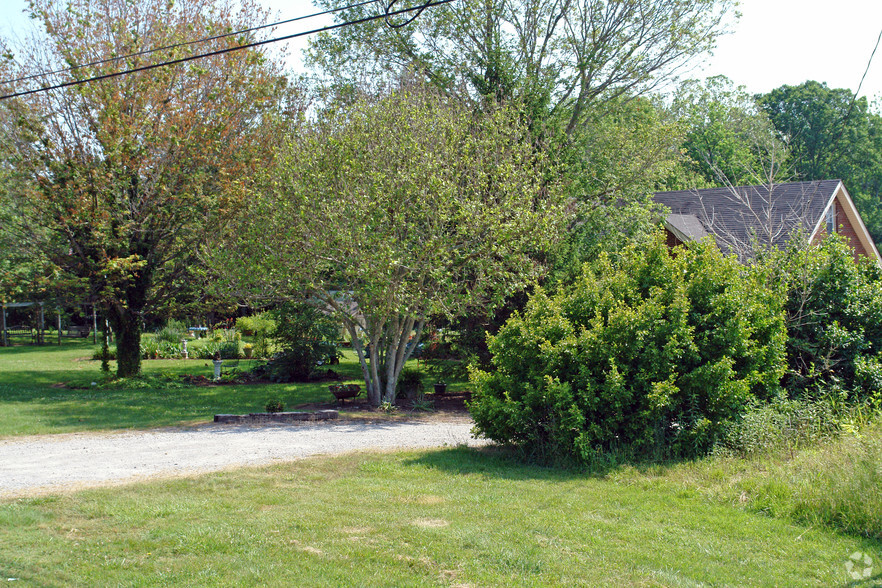 8010 McCory Ln, Nashville, TN for sale - Building Photo - Image 3 of 4