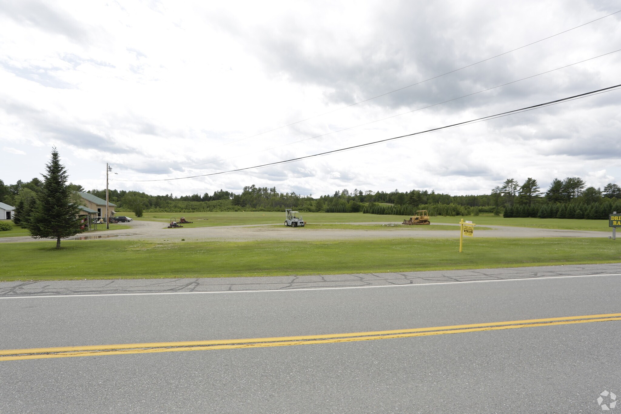 911 Waterville Rd, Skowhegan, ME for sale Primary Photo- Image 1 of 1