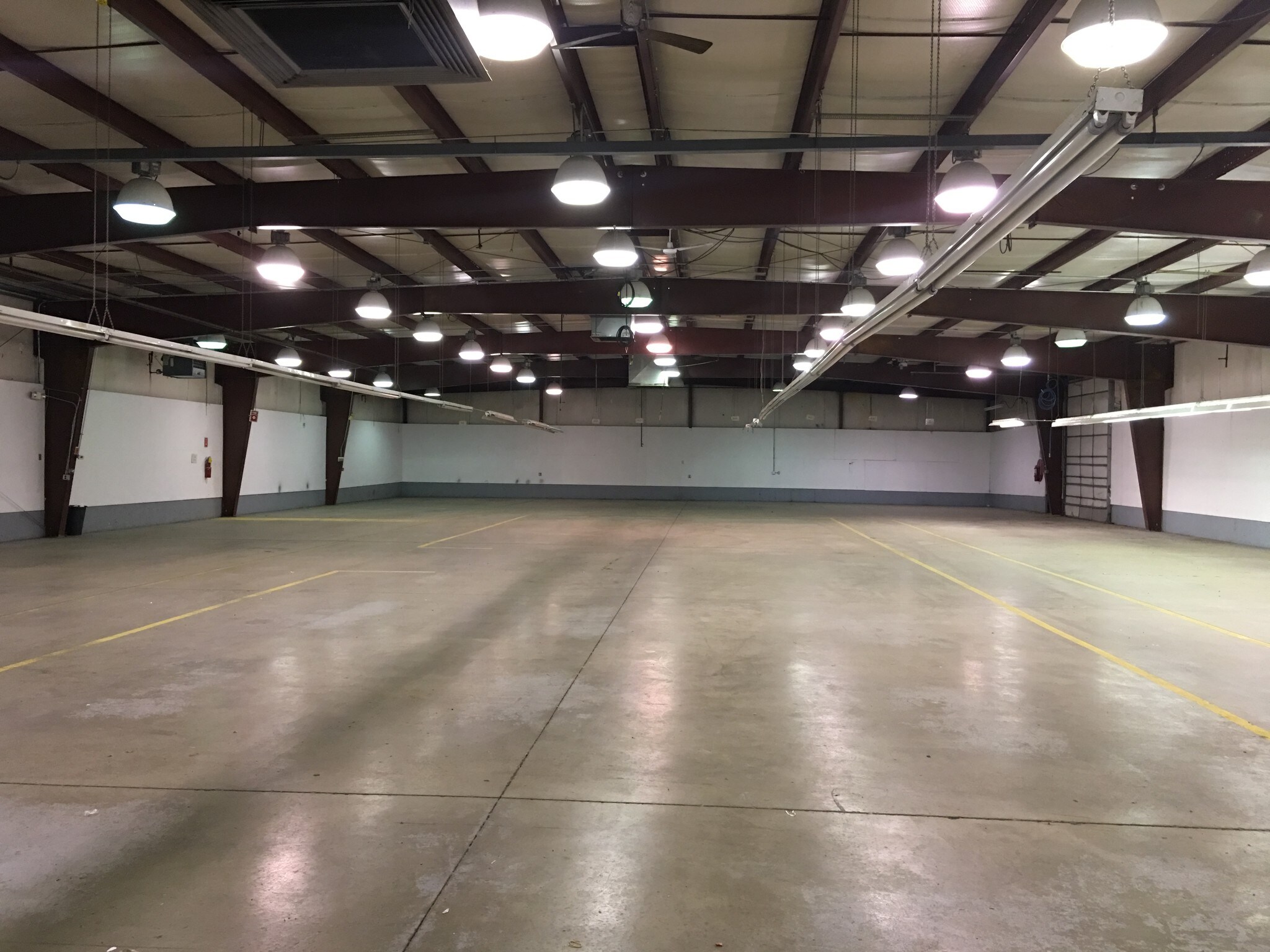 2725 Columbus Rd, Springfield, OH for sale Interior Photo- Image 1 of 1