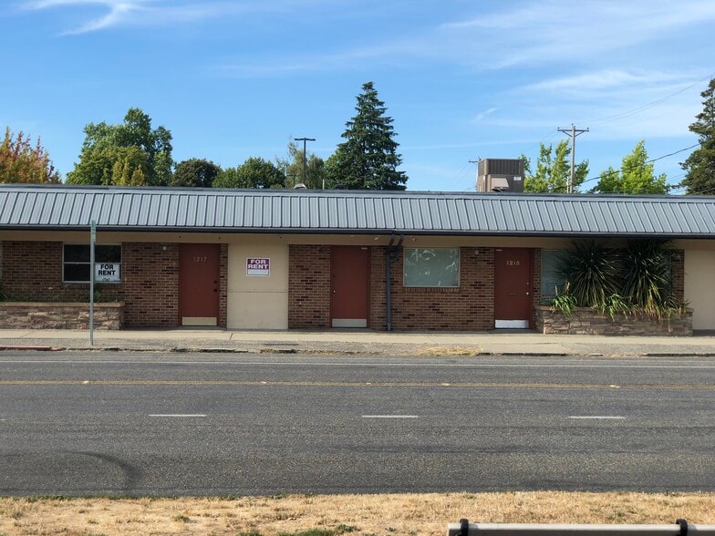 1211-1219 6th Ave, Tacoma, WA for lease - Building Photo - Image 3 of 18