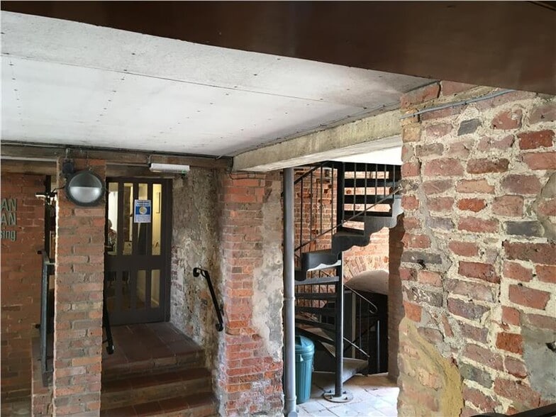 1 Kings Staithe Ln, Kings Lynn for lease - Building Photo - Image 3 of 3