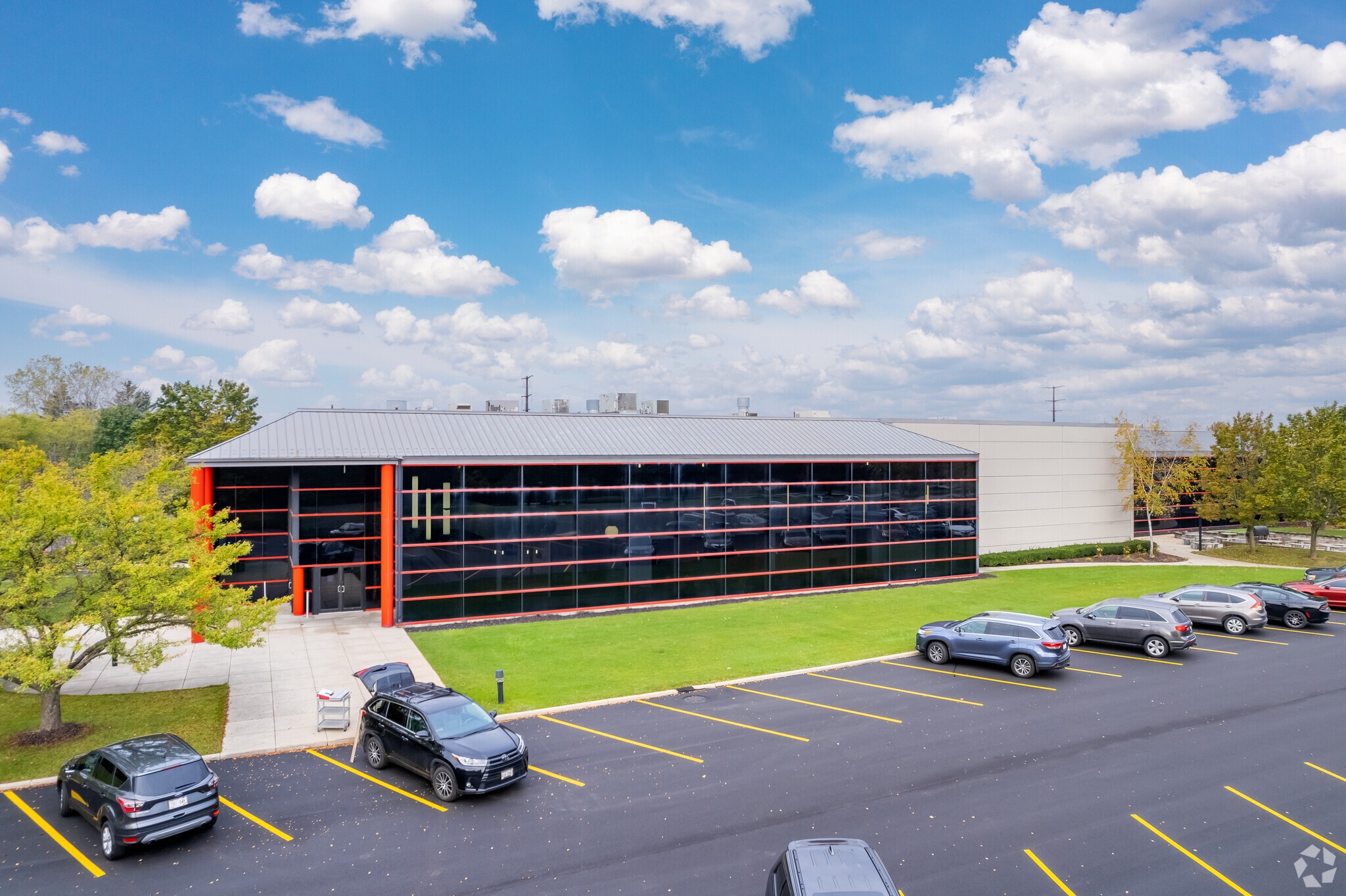 10400 N Enterprise Dr, Mequon, WI for sale Primary Photo- Image 1 of 6