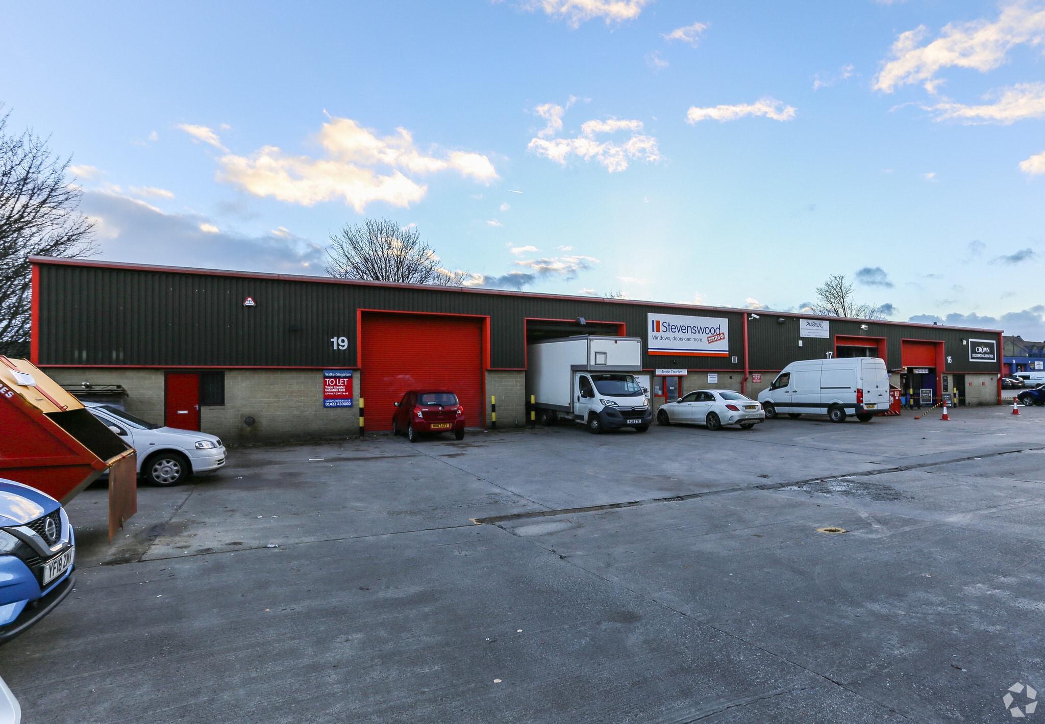 Marshway, Halifax for sale Primary Photo- Image 1 of 1