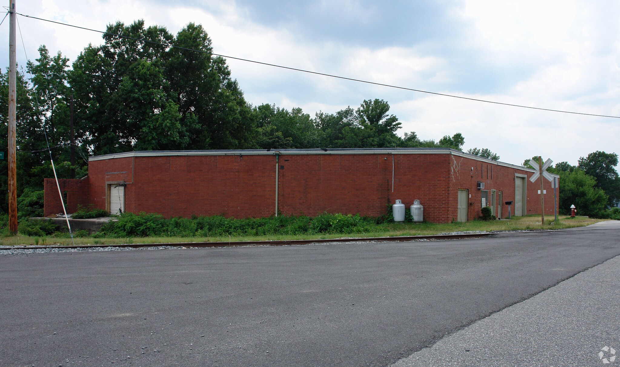 1115 Clinton Ave, High Point, NC for sale Primary Photo- Image 1 of 1