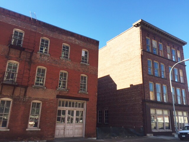 100 N 4th St, Burlington, IA for sale Building Photo- Image 1 of 1