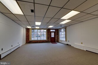 30-32 Washington St, Mount Holly, NJ for lease Interior Photo- Image 2 of 5