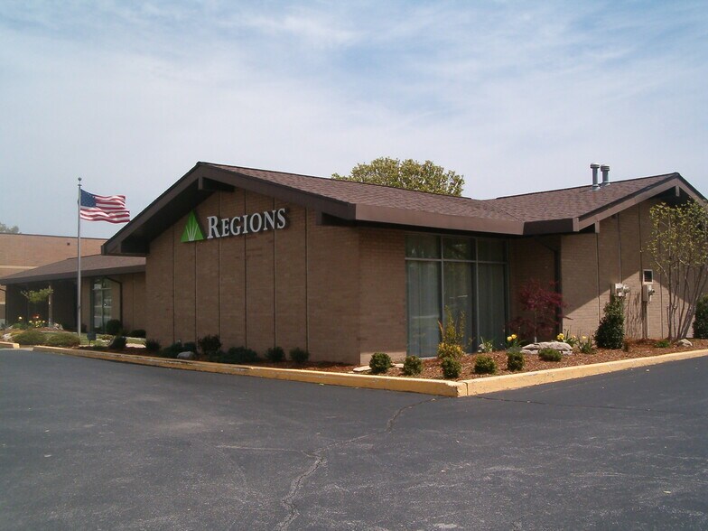 7950 Highway 135 NE, New Salisbury, IN 47161