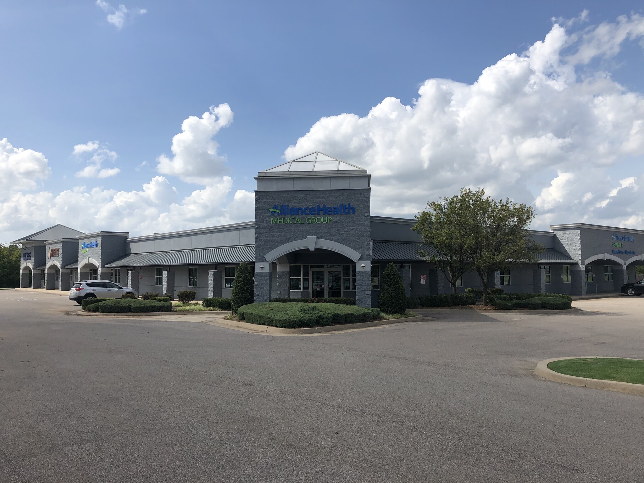 3700 N Kickapoo St, Shawnee, OK for sale Building Photo- Image 1 of 1