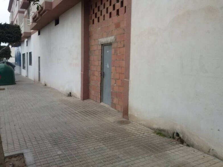 Retail in El Ejido for lease - Building Photo - Image 3 of 5