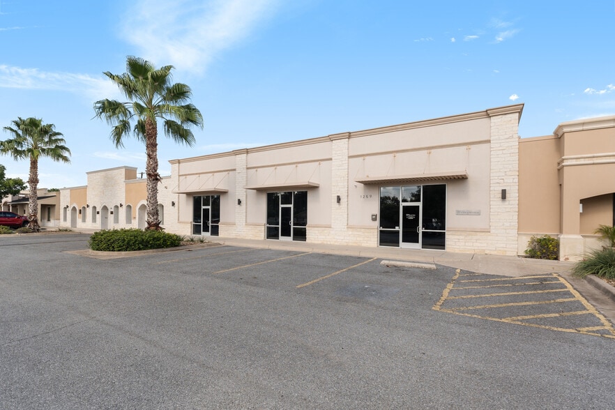 1259 N Stuart Place Rd, Harlingen, TX for lease - Building Photo - Image 2 of 36
