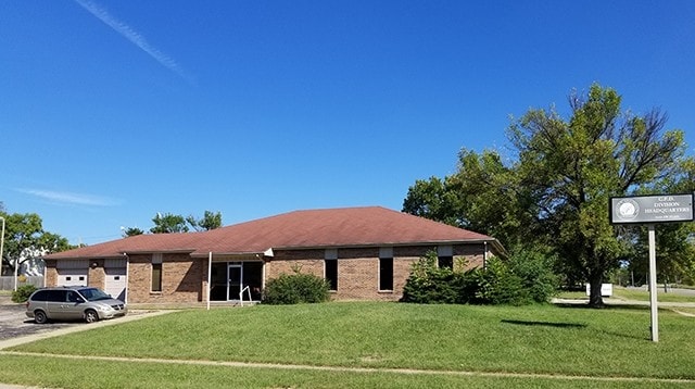 3646 SW Plass Ave, Topeka, KS for sale Building Photo- Image 1 of 1