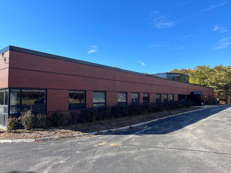 60 Columbian St, Braintree, MA for lease - Building Photo - Image 2 of 10