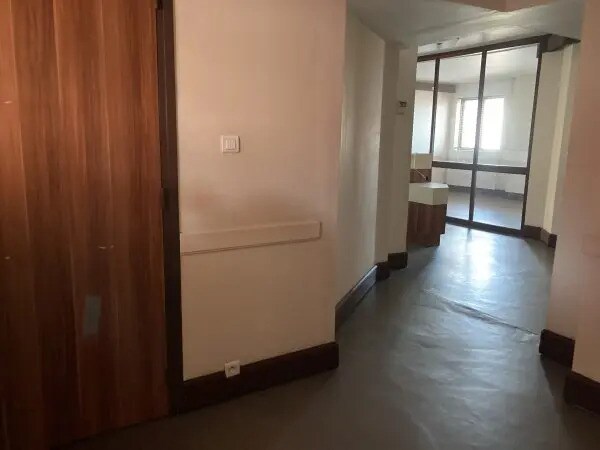 Office in Perpignan for sale - Interior Photo - Image 2 of 4