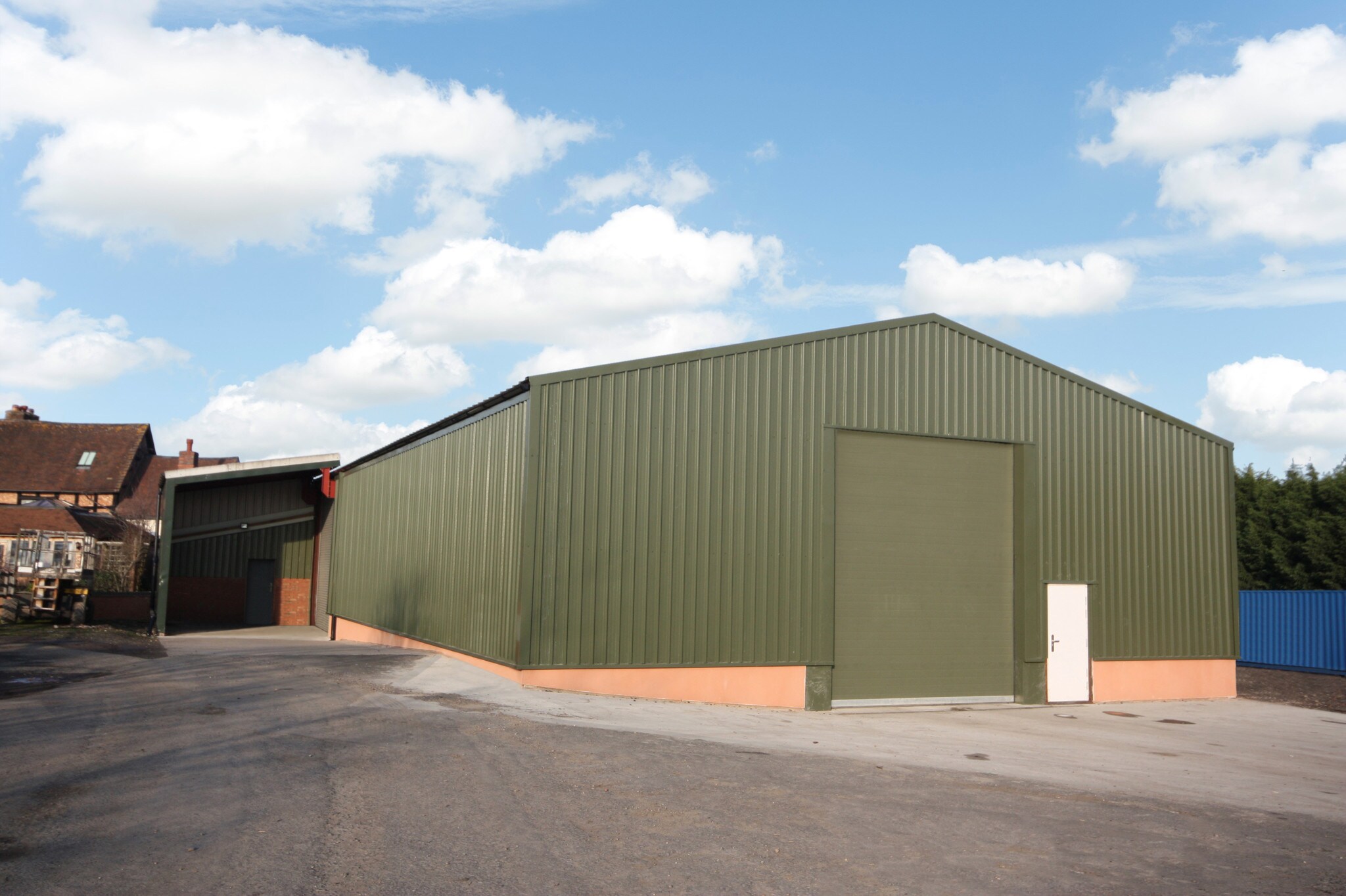 Dagnell End Rd, Redditch for sale Primary Photo- Image 1 of 1