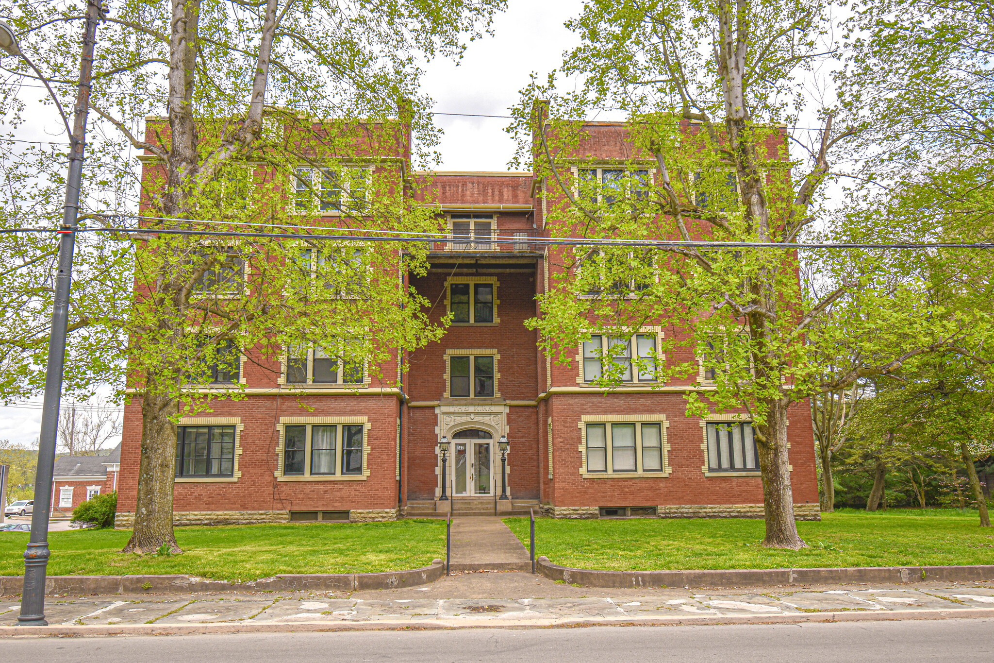 345-347 W Second St, Maysville, KY for sale Building Photo- Image 1 of 1