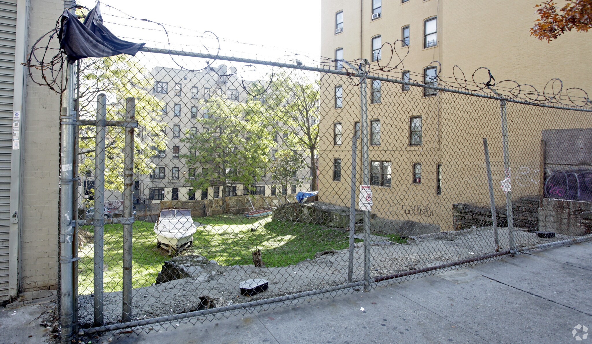 2556-2560 Briggs Ave, Bronx, NY for sale Primary Photo- Image 1 of 1