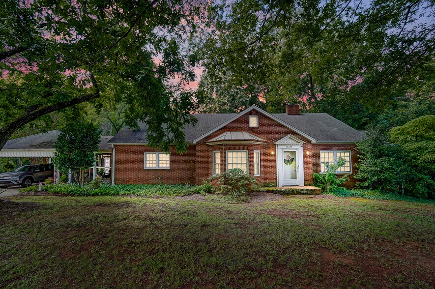 11120 Lawyers Rd, Mint Hill, NC 28227