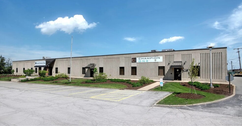 23645 Mercantile Rd, Beachwood, OH for lease - Building Photo - Image 1 of 4