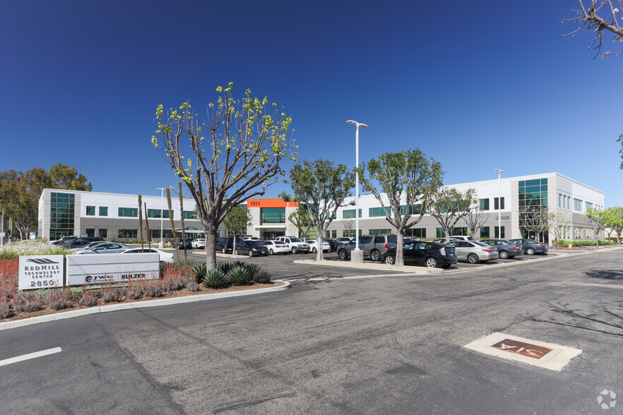 2850 S Red Hill Ave, Santa Ana, CA for lease - Primary Photo - Image 1 of 14