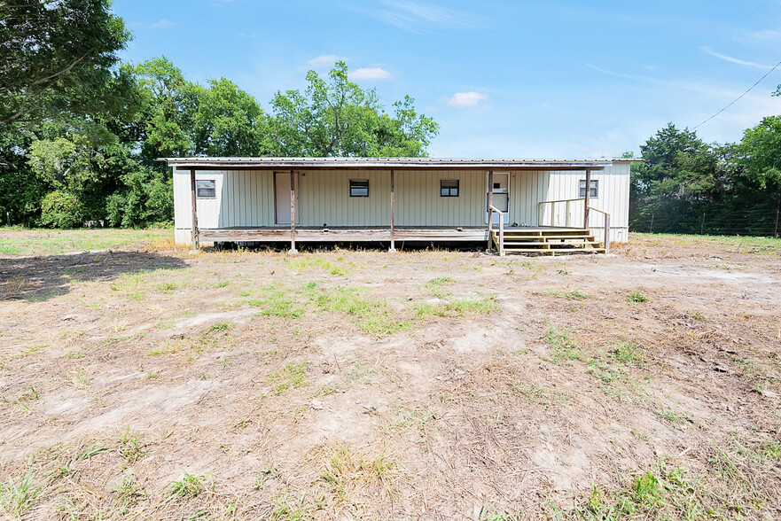 610 County Road 2155, Klondike, TX for sale - Building Photo - Image 3 of 11