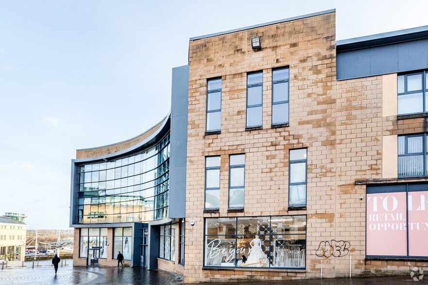 Castle St, Hamilton for lease - Building Photo - Image 2 of 17