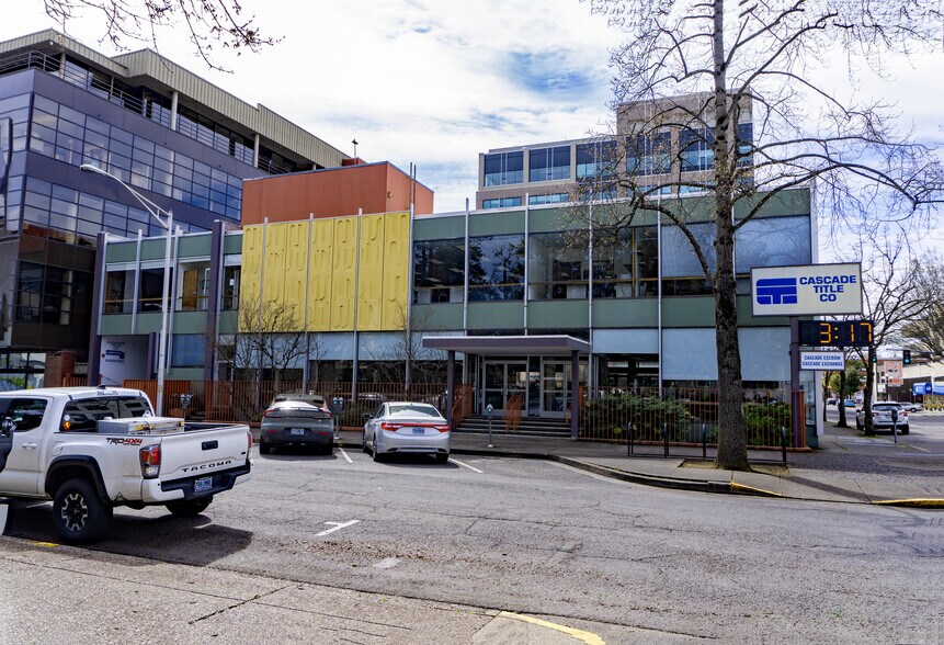 811 Willamette St, Eugene, OR for lease - Building Photo - Image 2 of 9