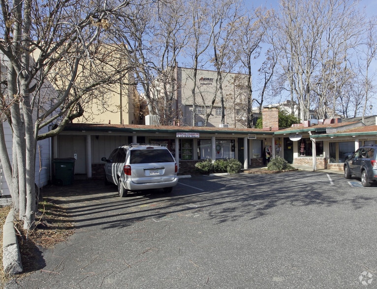 152-160 S Auburn St, Grass Valley, CA for lease - Building Photo - Image 2 of 3