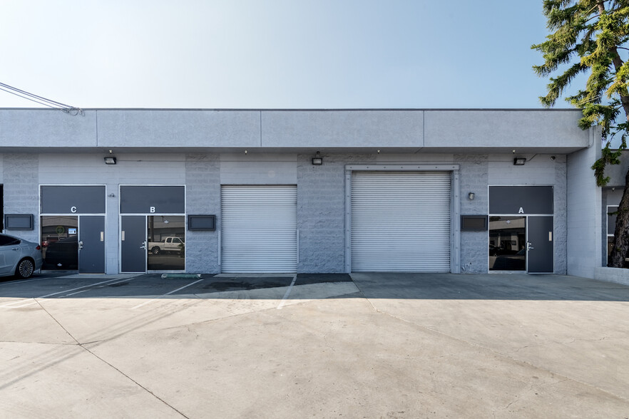 4935-4943 McConnell Ave, Los Angeles, CA for lease - Building Photo - Image 2 of 6