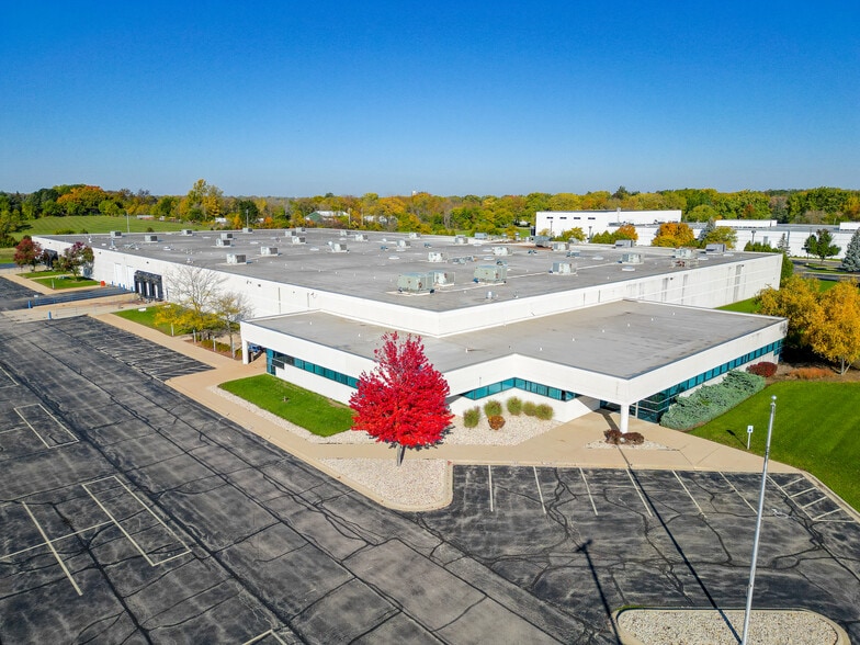 3801 S Central Ave, Rockford, IL for lease - Building Photo - Image 3 of 24