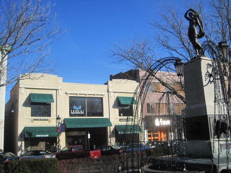 2716 Erie Ave, Cincinnati, OH 45208