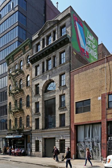 214 Lafayette St, New York, NY for sale - Building Photo - Image 1 of 4