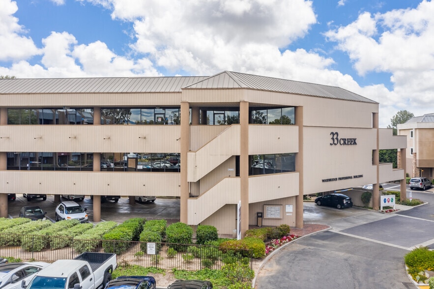 39 Creek Rd, Irvine, CA for lease - Primary Photo - Image 1 of 3