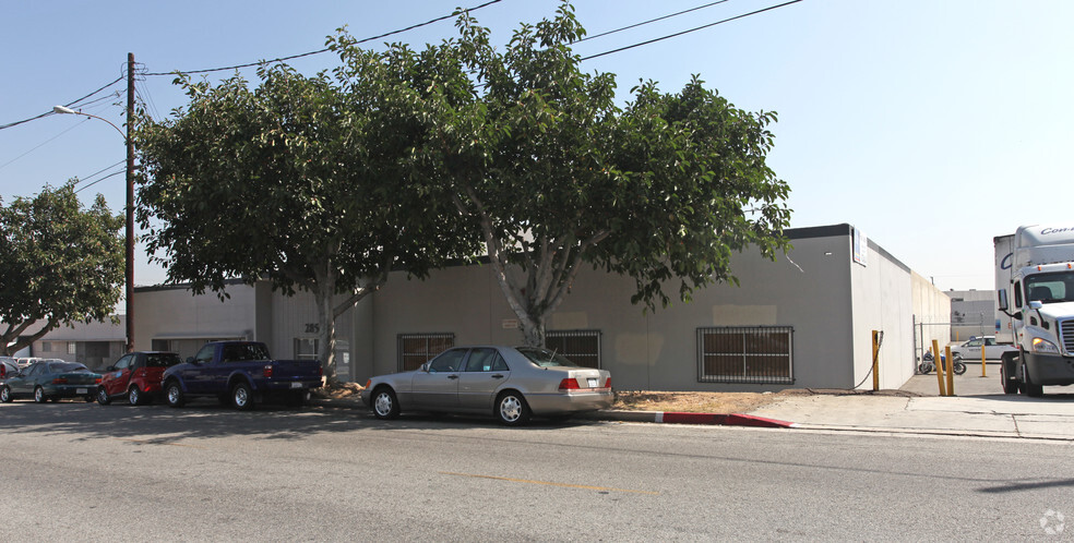 2856 S Vail Ave, Commerce, CA for lease - Building Photo - Image 1 of 8