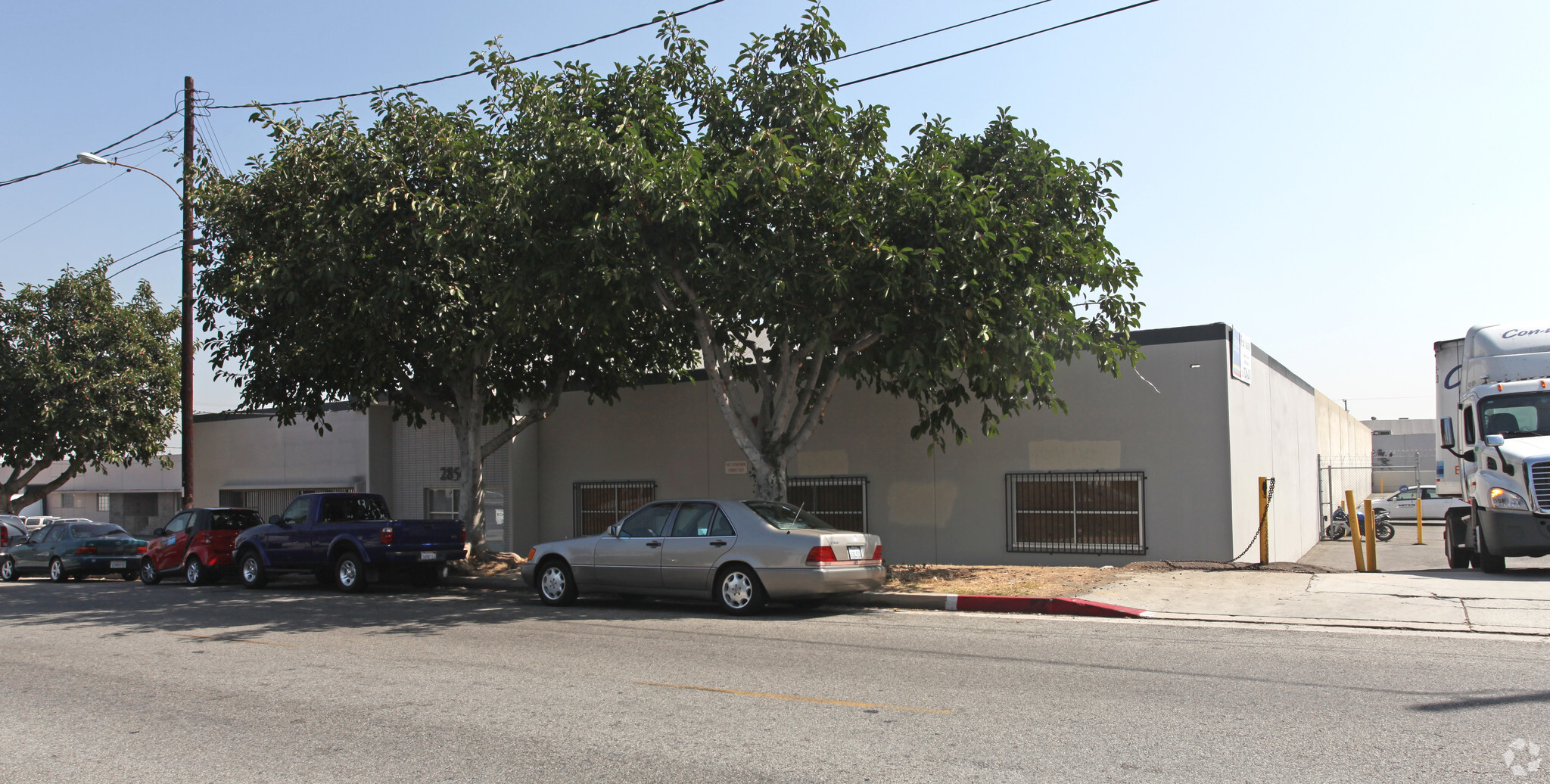 2856 S Vail Ave, Commerce, CA for lease Building Photo- Image 1 of 9